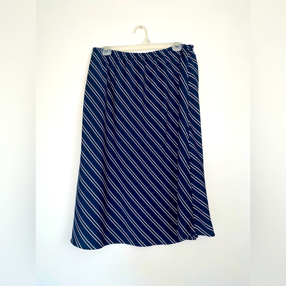 Banana Republic Skirt M